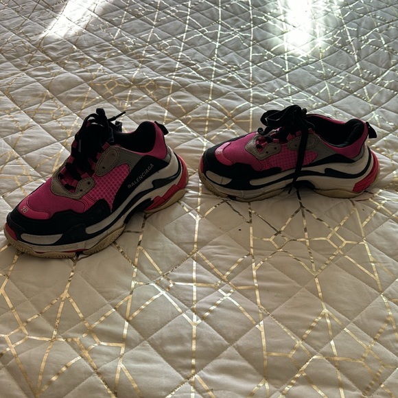 Authentic Balenciaga triple sneaker size 8 - Picture 10 of 17